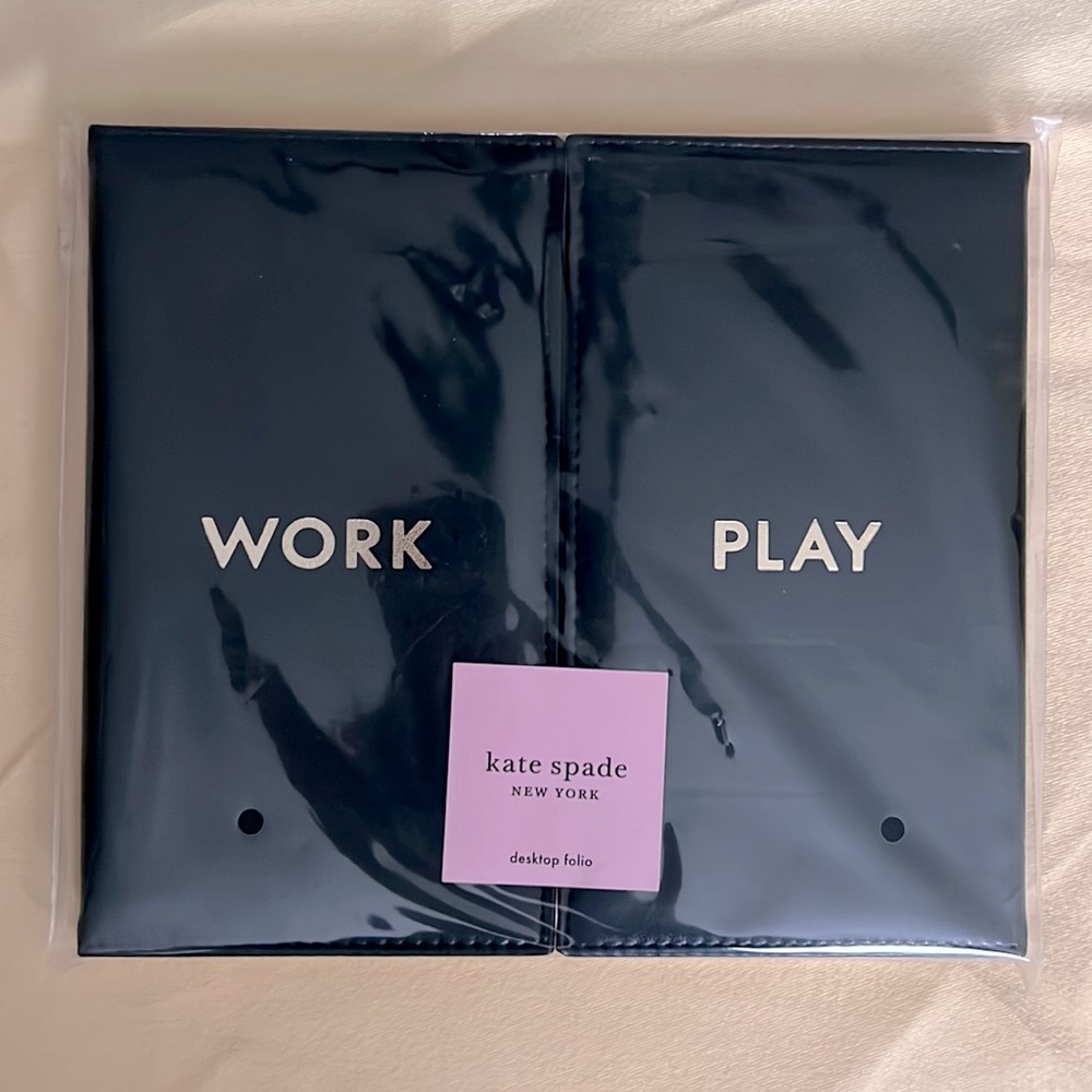 7.50 x 8.75 closed Kate Spade Work & Play Desktop Weekly Calendar & Folio Black